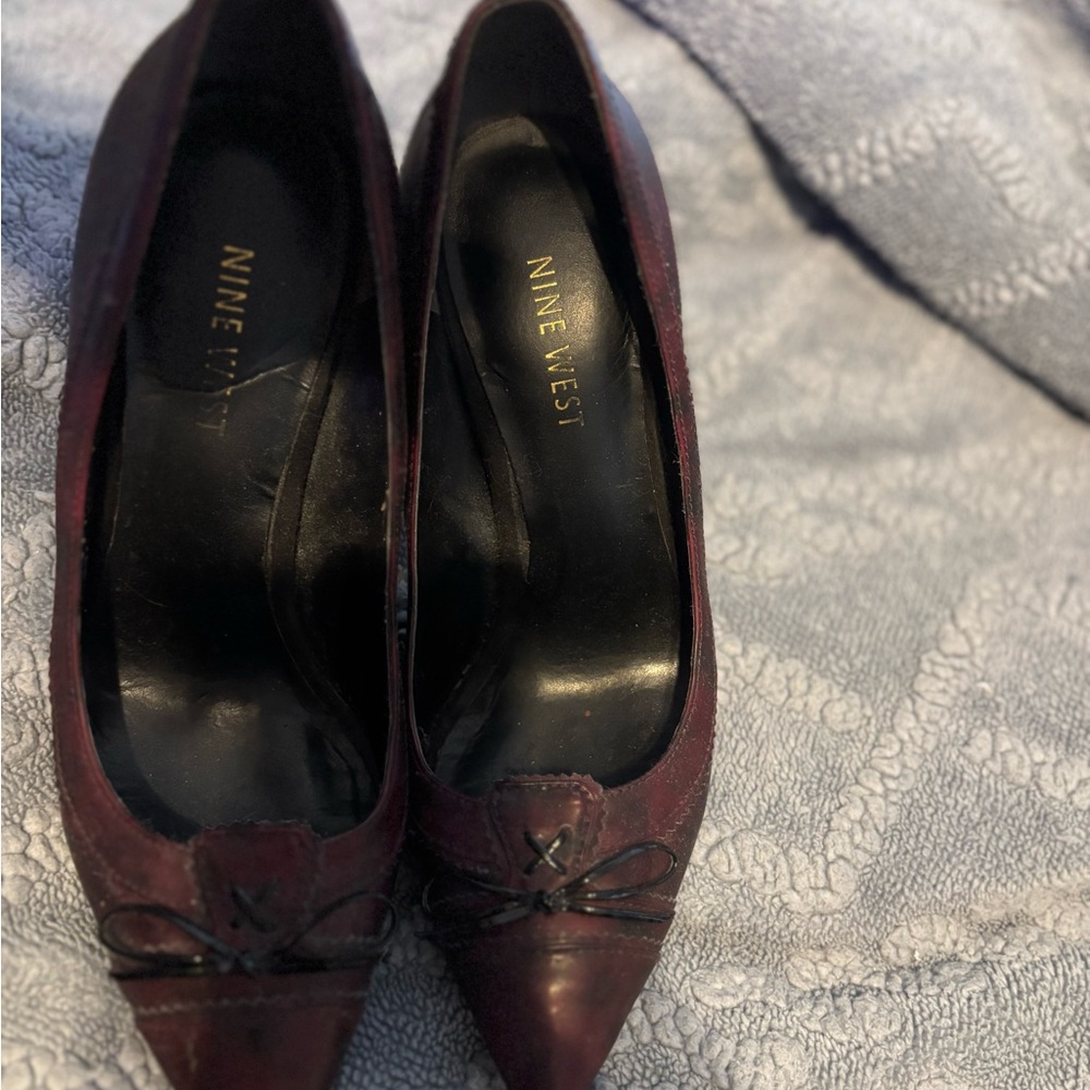 Nine West Dark Red Heels with Bow Accent